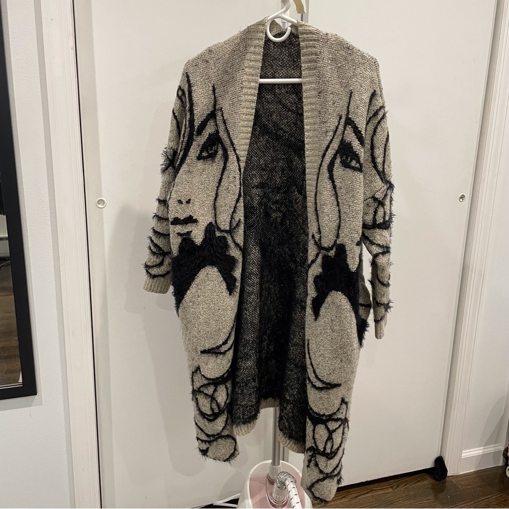 Oversized Thick Cardigan, Size Small